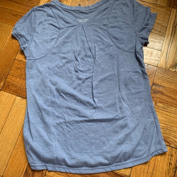 Calvin Klein Performance Top - Picture 3 of 3